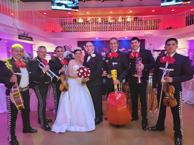 Francisco y su mariachi
